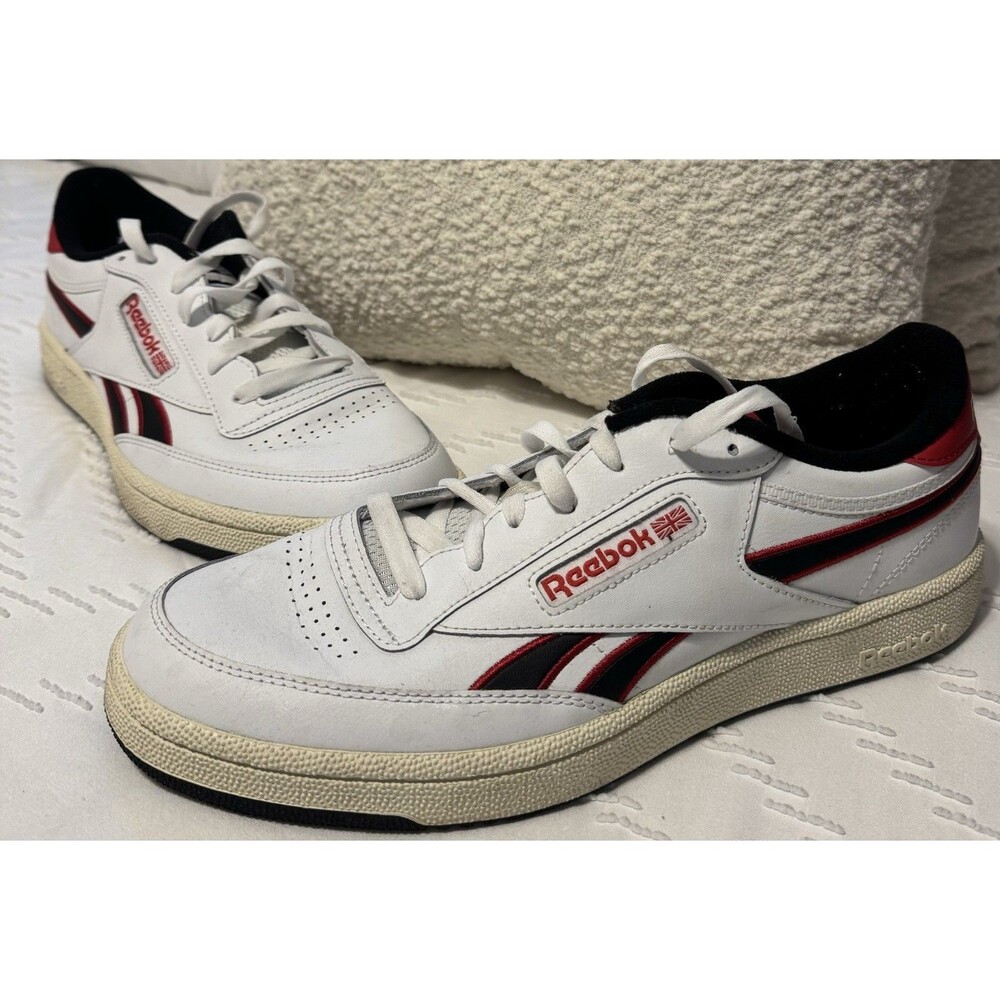 Reebok Unisex Club C Revenge Sneaker, White/Vector Red/Black, 9 Women/10.5 Men